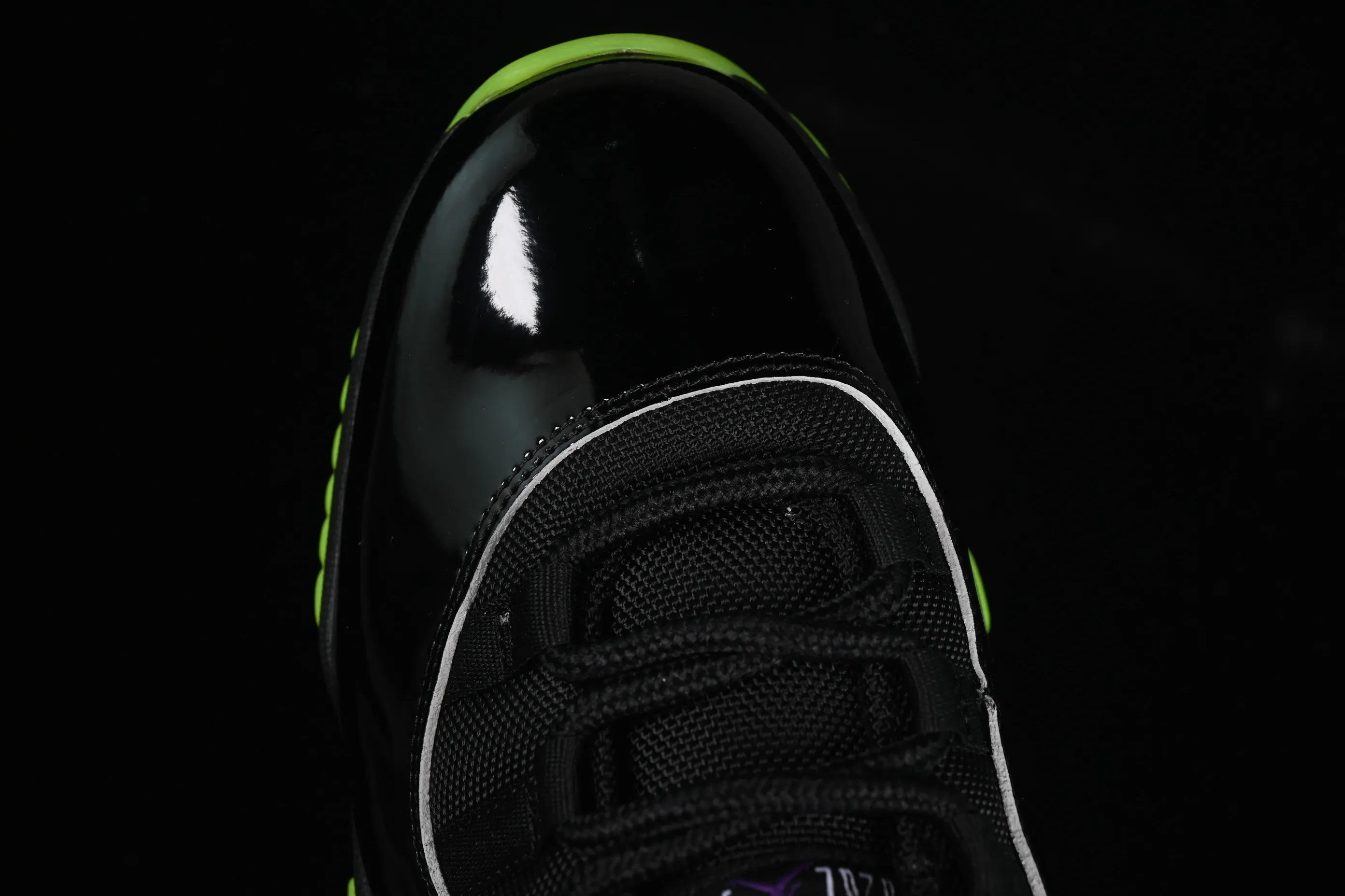 All categories Air Jordan Jordan series basketball shoes Air Jordan 11 Air Jordan 11 Retro AJ11 Joe 11 black avocado green CT8012-003